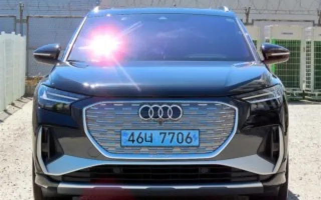 인천중고차믿을만한곳 Q4 e-트론 40 프리미엄 매물 사진 16 - 2024/08 30,065km